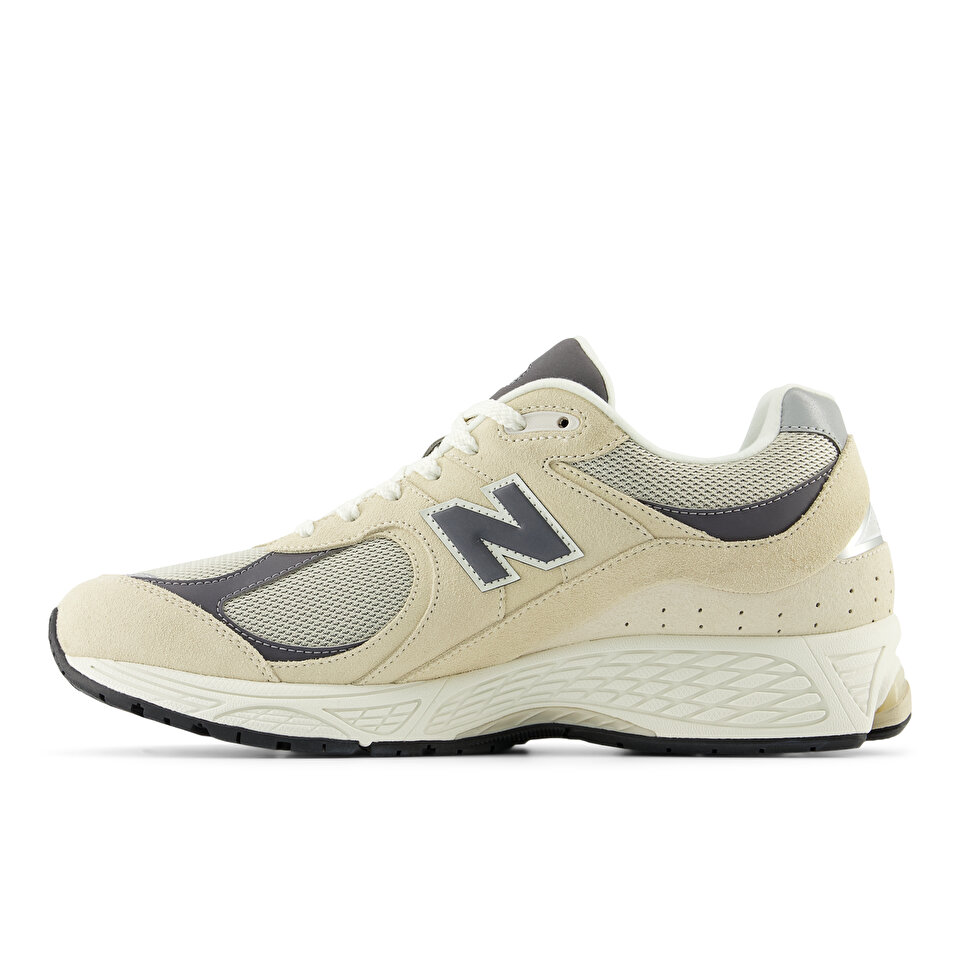 靴 New Balance M2002RID BEIGE New Balance 2002R M2002RID