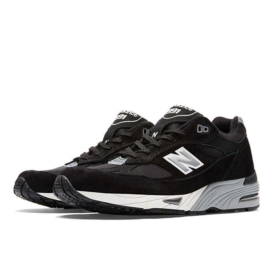 New Balance 991