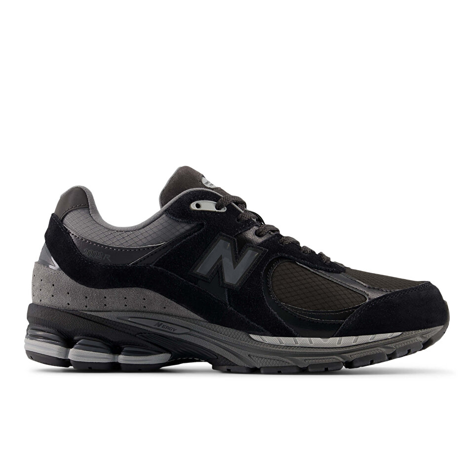 New Balance 2002R Black Unisex Shoes Black Unisex Lifestyle