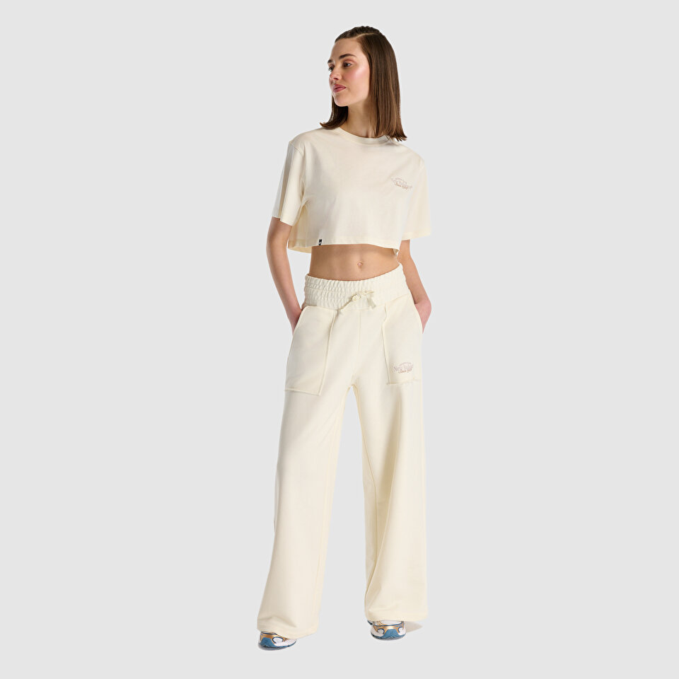 New Balance WNP1507 Beige Women Pants Beige Women Clothing